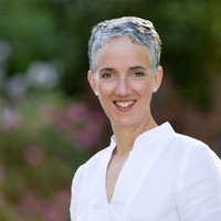 Sue Richardson Email & Phone Number