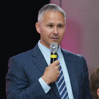 Bennett Hutt Email & Phone Number