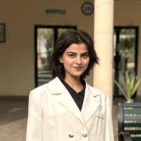 Home Pick Employee Aamna Aqeel's profile photo