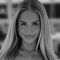 Naomi Hughes Email & Phone Number | 6sense Enterprise Business