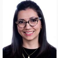 Caroline Moraes Email