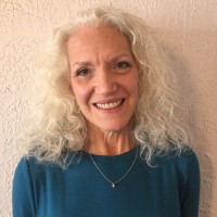 Cynthia Holden Email & Phone Number