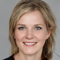 EFFI Finance Employee Karen Domenica's profile photo