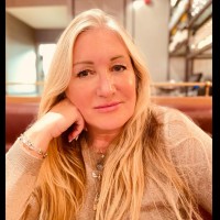 Scrutton Bland Employee Rebecca Watts's profile photo