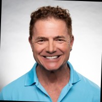 The Structure house Employee Randall Weiss's profile photo