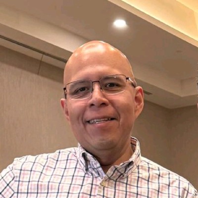 Berlitz US Employee Edgar Alfaro's profile photo