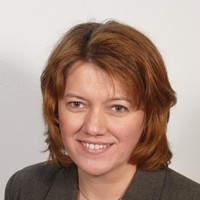 Márta Miskolczi Email
