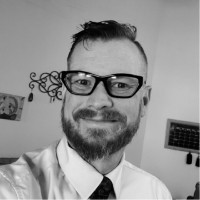 Lee Settle Email & Phone Number