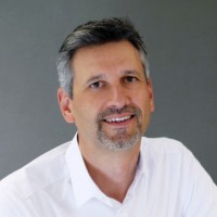 Roland Becker Email