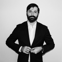 Andrew Chalk Email & Phone Number