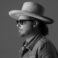 Audio Up Employee Jared Gutstadt's profile photo