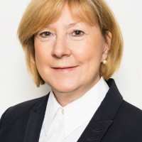 Marion Wiemann Email