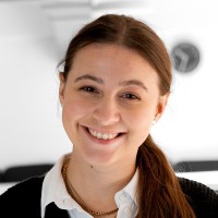 STARK Druck GmbH + Co. KG Employee Lara Blos's profile photo