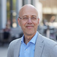 Johan Örengård Email