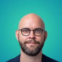 AMZELL GmbH - Amazon Produkt Marketing - Employee Robert Schulze's profile photo