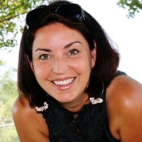 Two Maids Employee Deena Bettencourt's profile photo