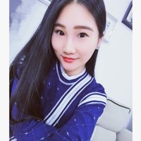 何漪雯 Email