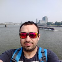 Mihail Ruskov Email