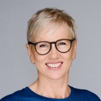 Emma Weir Email & Phone Number