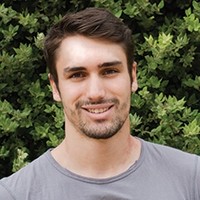 Vixiees Employee Albert Manjon's profile photo