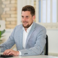 Ivan Brühwiler Email