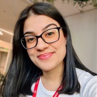 Fernanda Melo Email
