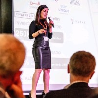 Netenders Employee Lorrane Palmeira Noblat's profile photo