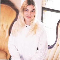 Elle Schnettgoecke Email