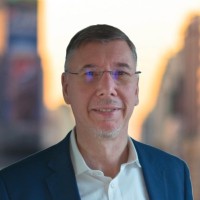 Ingo Schulz Email
