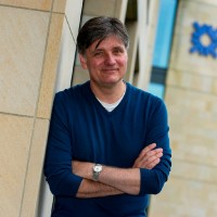 Stephen Blackman Email