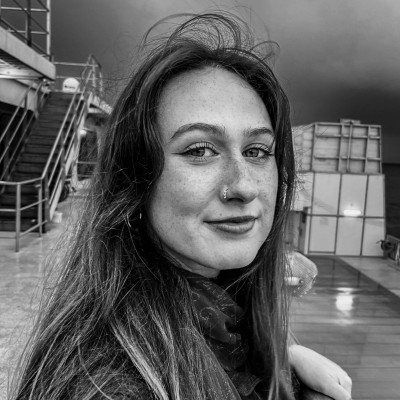 Rhiannon Johnston Email