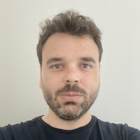 Jesús Camacho Rodríguez Email