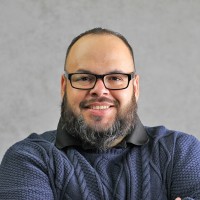 Victor León Email & Phone Number