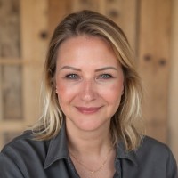 Stephanie Schöler Email