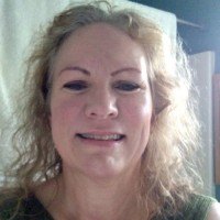 Plaza Ford Inc Employee Julia Earnest's profile photo