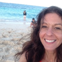 NVA Compassion-First Employee Kim Herron's profile photo