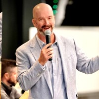 Sterling Thomas Email & Phone Number