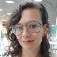 Andreia Hilgert Email
