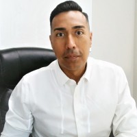 Advanced Office Employee Derek Valenzuela's profile photo