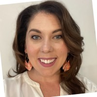 Amanda Valencia Email & Phone Number