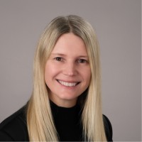 R.W. Tomlinson Limited Employee Graziela Girardi Masc's profile photo