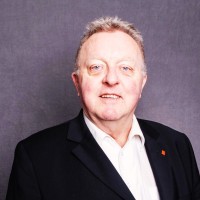 Martin Lüscher Email
