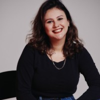 MField Employee Thaís Bittencourt's profile photo