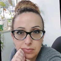 Einav Shmueli Email