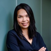 Vyvy Nguyen Email
