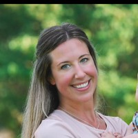 Quaker Houghton Employee Katie Taubar's profile photo