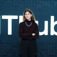 Anna Efanova Email