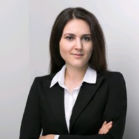 Stefanie Seifert Email