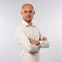 Bas Elsing Email & Phone Number