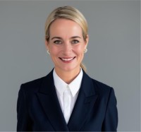 LVMH Perfumes & Cosmetics Employee Eva Hoffmann's profile photo